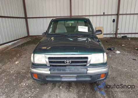2000 Toyota Tacoma Prerunner V6 z USA, uszkodzony, nr VIN 4TASN92N9YZ636460